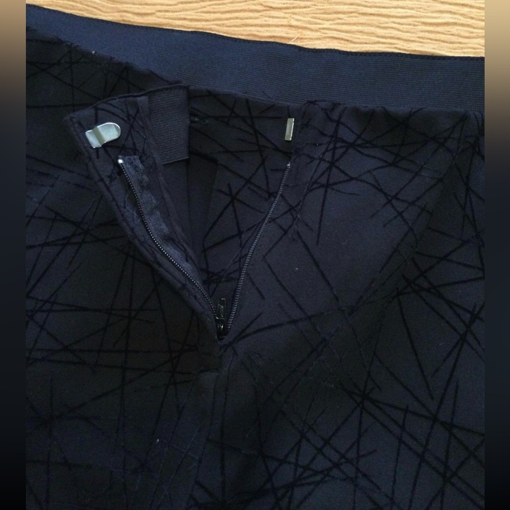 Alfani straight leg dress leggings textured print quality fabric blk size 16